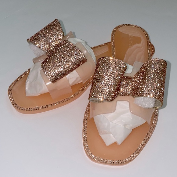 LAST ONE🚨Clear Rhinestone Bow Jelly Slide Sandals - Picture 4 of 8